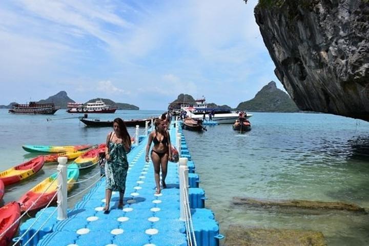 Ang Thong Marine Park: Full-Day Kayaking & Snorkeling Tour