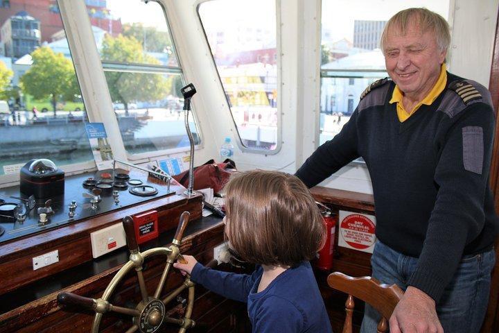 Derwent River Historic Harbor Cruise de Hobart