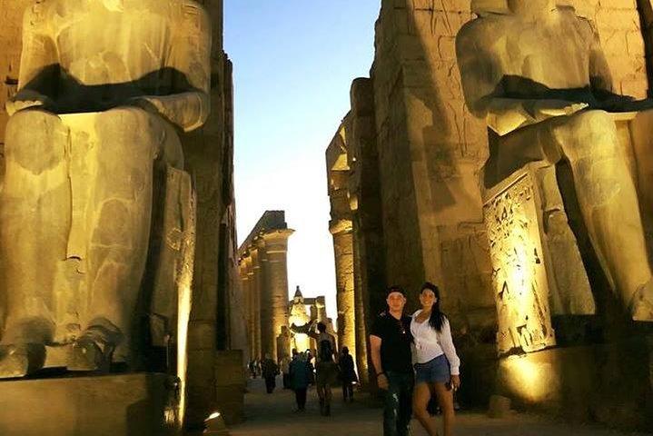 Tour di 4 giorni, 3 notti sulla crociera Steigenberger Assuan a Luxor