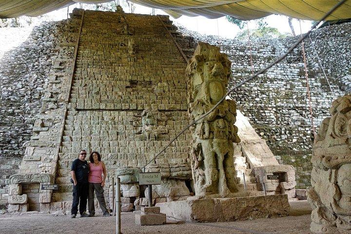 Viagem noturna às ruínas de Copan saindo da Cidade da Guatemala