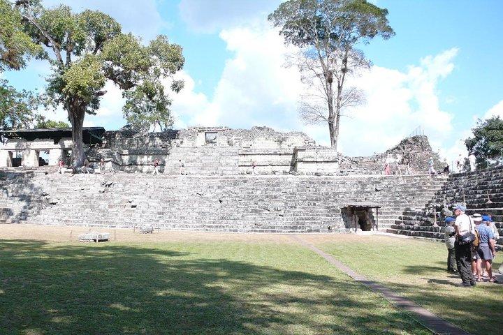 Viagem noturna às ruínas de Copan saindo da Cidade da Guatemala