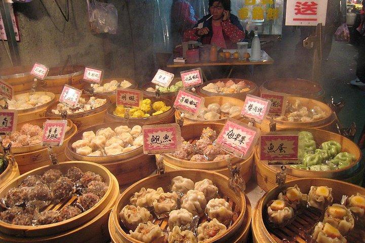 Guangzhou und Zhaoqing Tour mit Bullet Train Transfer von Hong Kong