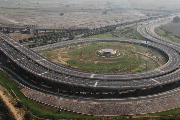 Agra: trasferimento privato da Agra a Delhi