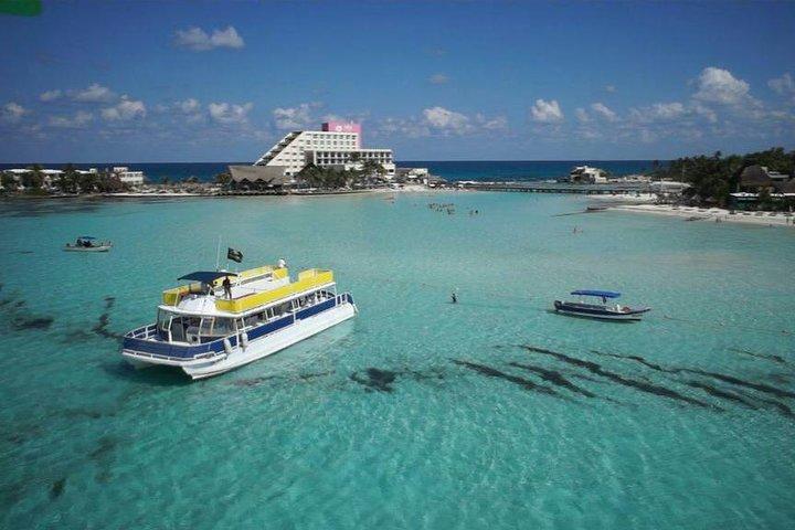Catamaran Sailing Adventure Isla Mujeres Unlimited + Transfert De Cancun