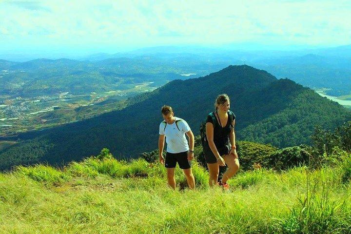 Caminhada e bicicleta para Langbiang mt em 1 dia