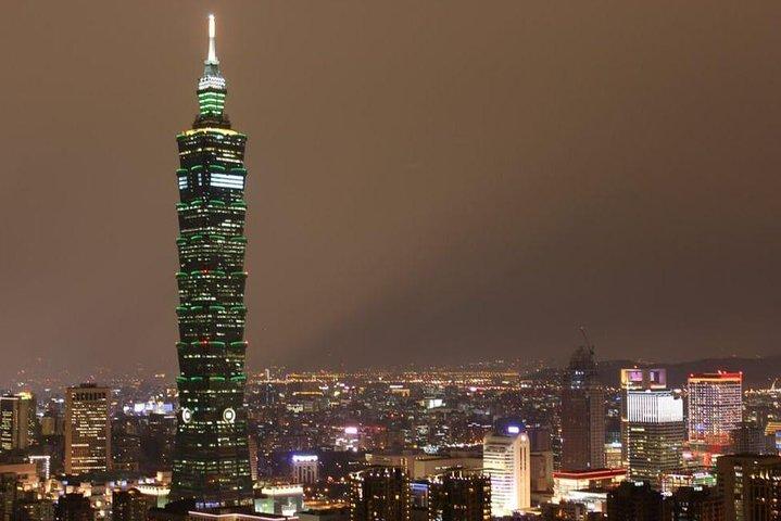 N108 Taipei 101 Cat Air Cable Car Cat Empty Tea Garden Palace Museum Day Tour (10h)
