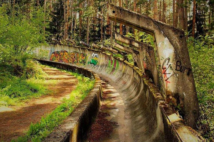 Utopia af Titos Jugoslavien, Titos Bunker og belejring af Sarajevo