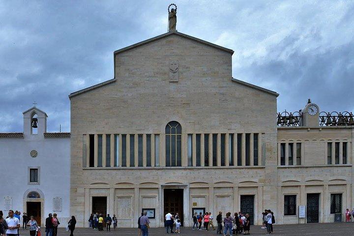 Excursión privada al Padre Pío y San Miguel Arcángel desde Roma