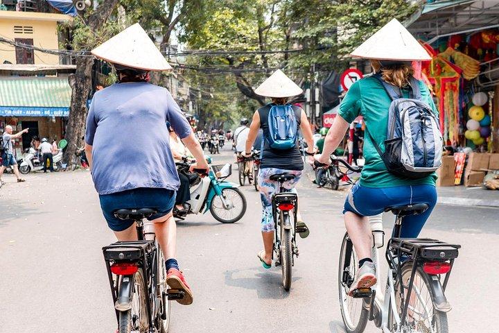 West Lake Journey en E-Bike