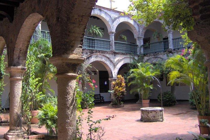 Cartagena: City Tour Privado na Cidade Murada com Fortaleza