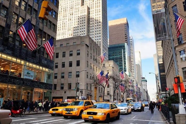 Top Of The Rock and 3-hour Manhattan Walking Tour