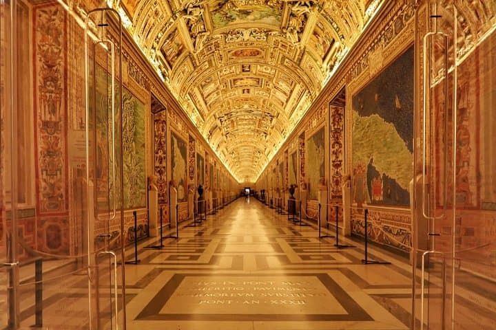 Vatican Museums, Sistine Chapel & St Peters Basilica Guided Tour