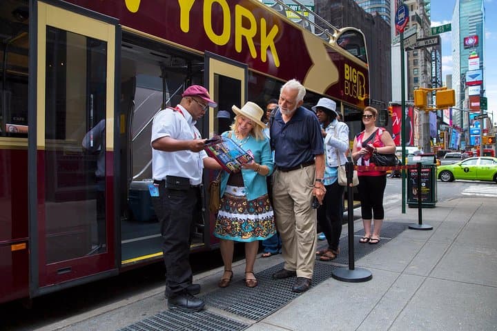 New York: Empire State Building & Hop-on Hop-off Sightseeing Tour