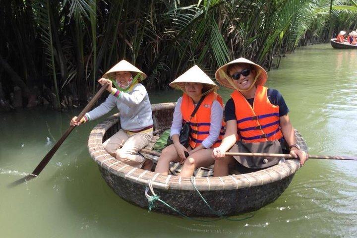 The Sunset Cooking Class med Basket Boat Tour