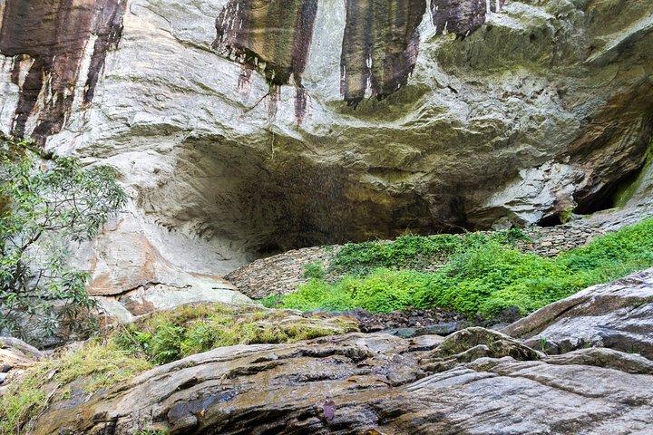 Udforsk Belilena Cave fra Colombo
