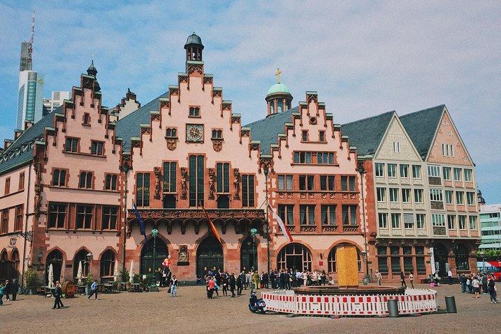 Transfer privado de Munique para Frankfurt com 4h de passeios turísticos