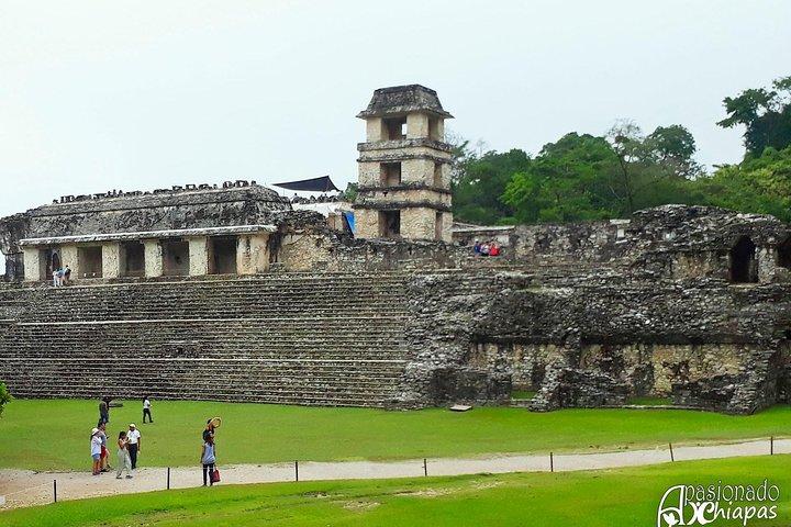 Waterfalls of Agua Azul, Misol ha and Palenque Archaeological Zone exit Tuxtla G.