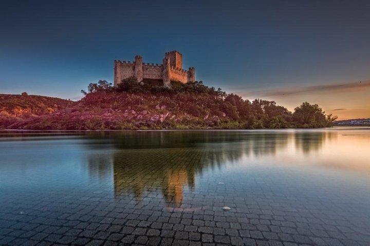 Knight Templars Private Day Tour FROM LISBON - Almourol Castle and Tomar