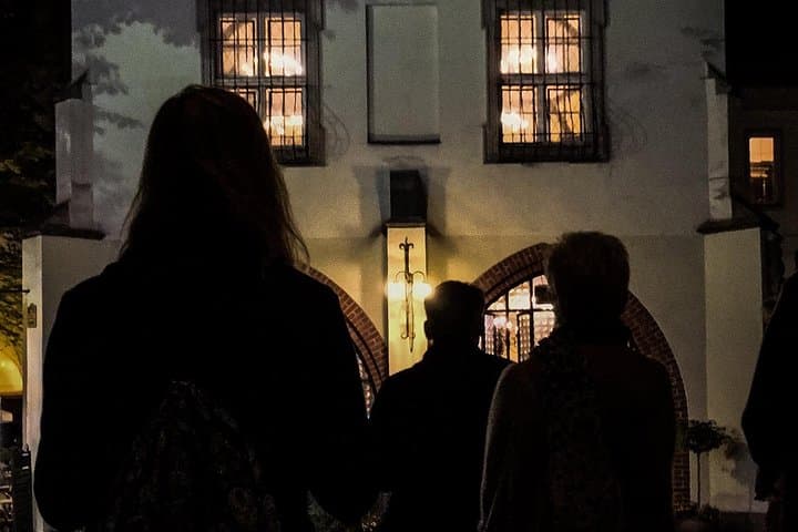 Gruseltour Berlin Haunted Ghost Walk 90-minute in German