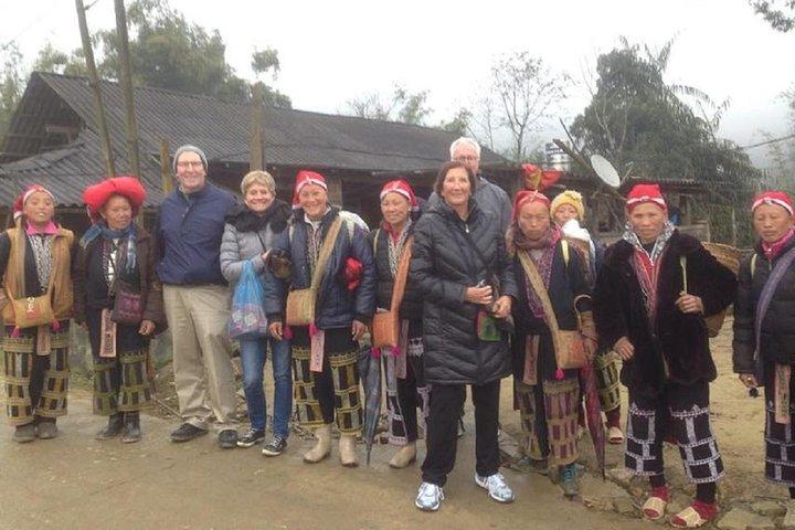 Sapa Trekking Tour by Night Train da Hanoi 3 Night - 2 giorni Small-Group