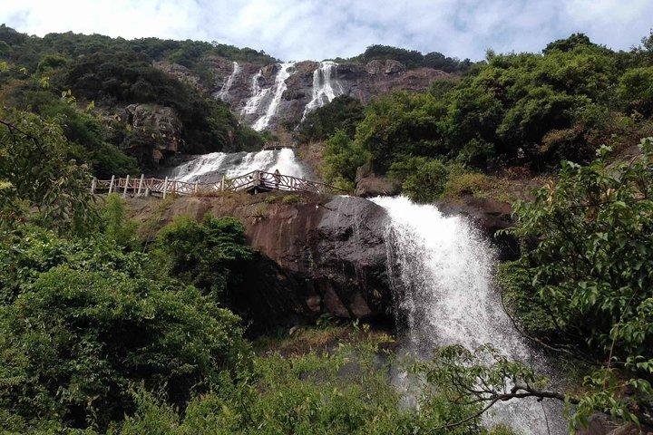 広州から白水村へのプライベートデイツアー