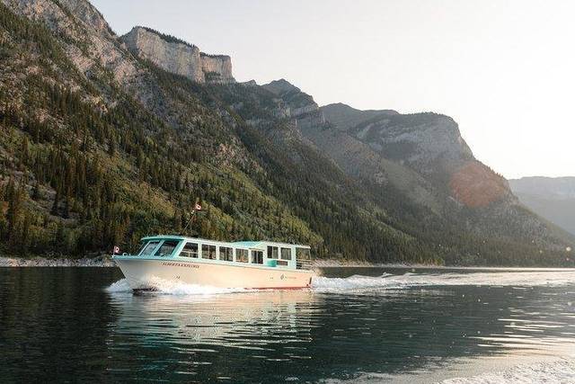 Lake Minnewanka