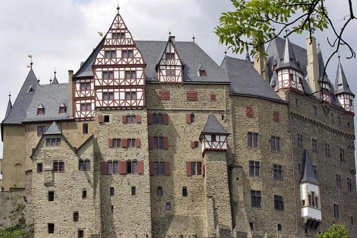 Eltz Castle Small-Group Tour from Frankfurt with Dinner
