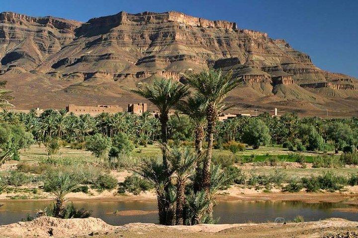 Tour di 2 giorni di Zagora da Marrakech, comprese le montagne dell'Atlante e il Camel Trek