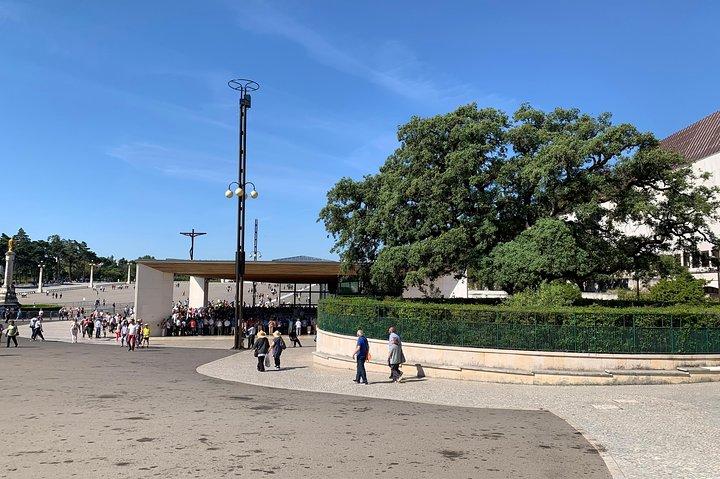 Visit to the Shrine of Fatima on a private half-day tour