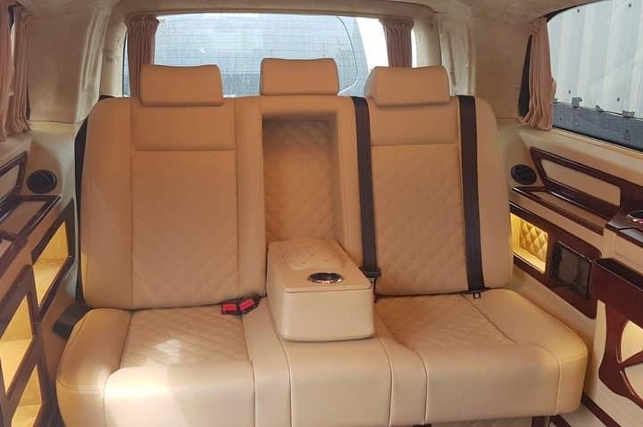 Istanbul Majesty: 6 or 10-Hour VIP Chauffeur Experience