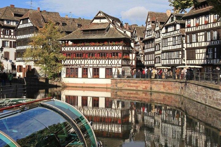 Visite privée : Excursion d'une journée à Baden-Baden et Strasbourg au départ de Francfort