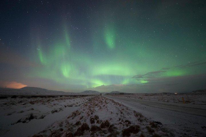 Northern Lights Small-Group Tour From Reykjavik with Hot Choco
