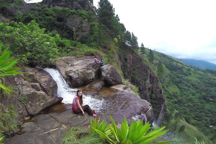 Bambarakanda & Lanka Ella: Waterfall Trail & Natural Pool Bath