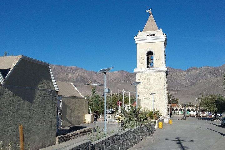 Iquique día completo : Humberstone, Sta Laura, incluyen entrada & almuerzo en Pica town