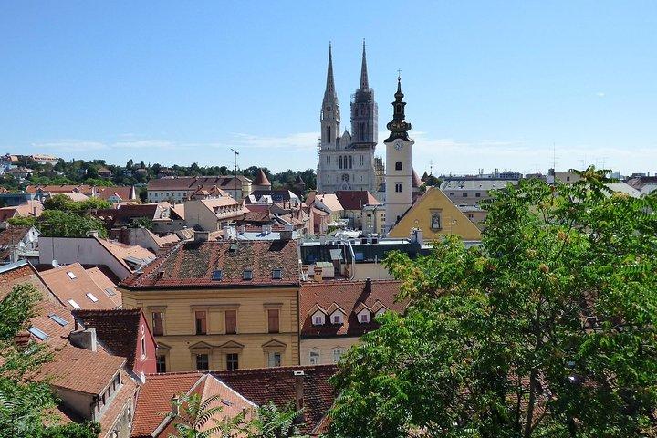 Zagreb Highlights: Private Walking Tour with Local Guide