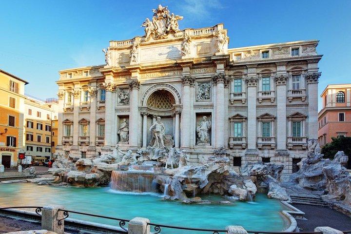 De Civitavecchia a Roma: visita privada VIP del Vaticano, fuentes y plazas