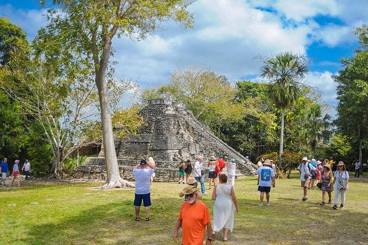 Chacchoben Ruins, Costa Maya