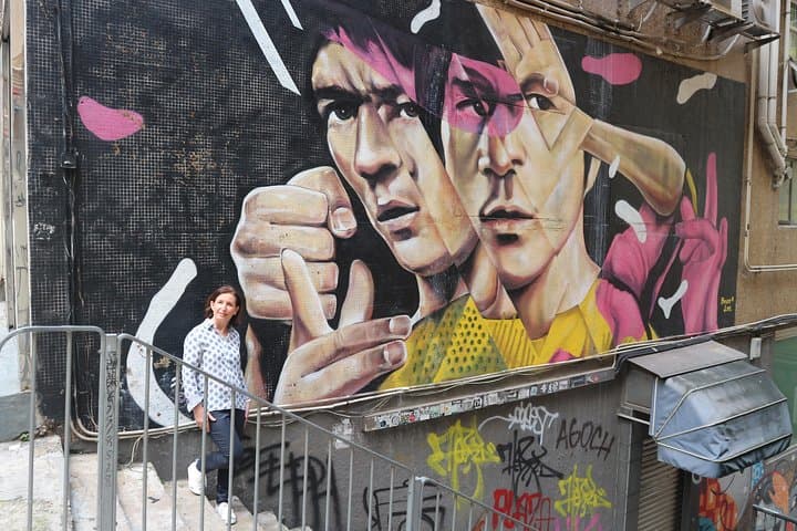 Discover the Best of Hong Kong Street Art - Private tour