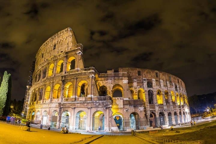 Rome: Colosseum by Night Guided Tour