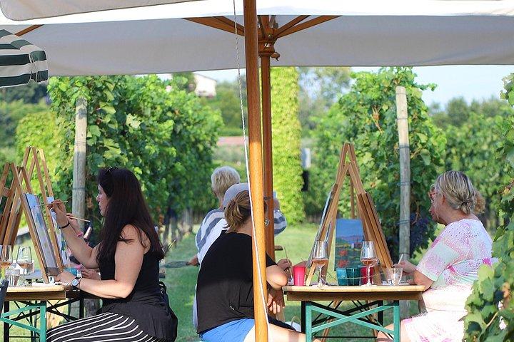 Sessione di pittura e degustazione in vigneto a Lazise