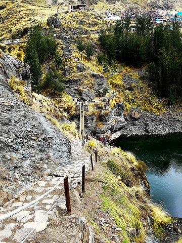 Explore the Inca Bridge with us!