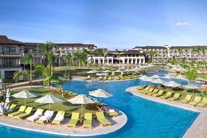 Traslado de ida e volta do aeroporto da Libéria para o JW Marriott Guanacaste