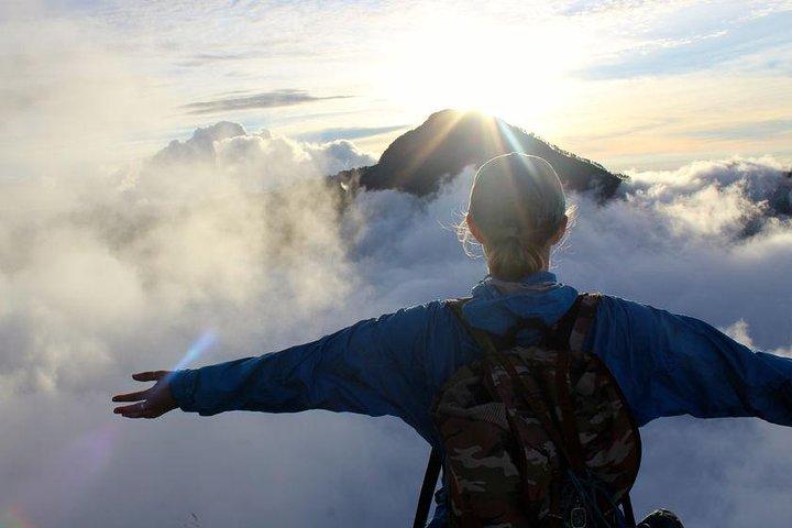 Mount Batur Sunrise Trekking met Natural Hot Spring and Breakfast