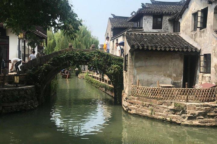1-tägige Tour durch die Wasserstädte Suzhou und Zhouzhuang ab Shanghai oder Suzhou