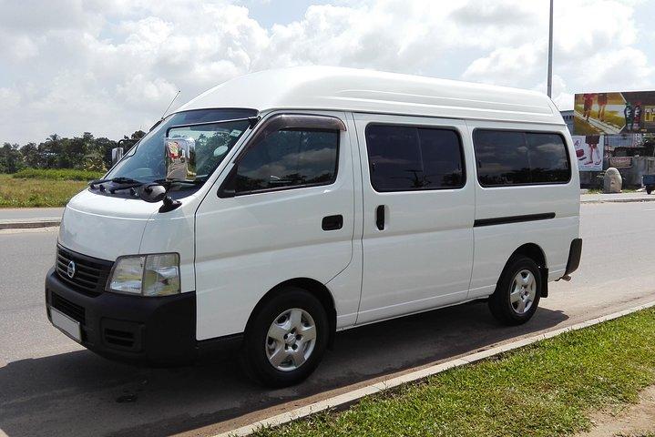 Aeroporto de Colombo (CMB) para Coral Rock by Bansei, Hikkaduwa Private Transfer
