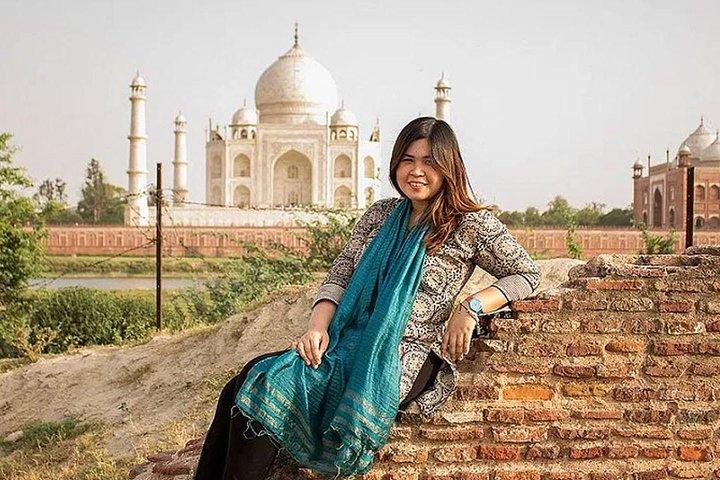 Tour privato: One Day Trip Per Agra da Delhi in auto Visita Taj Mahal e Agra Fort