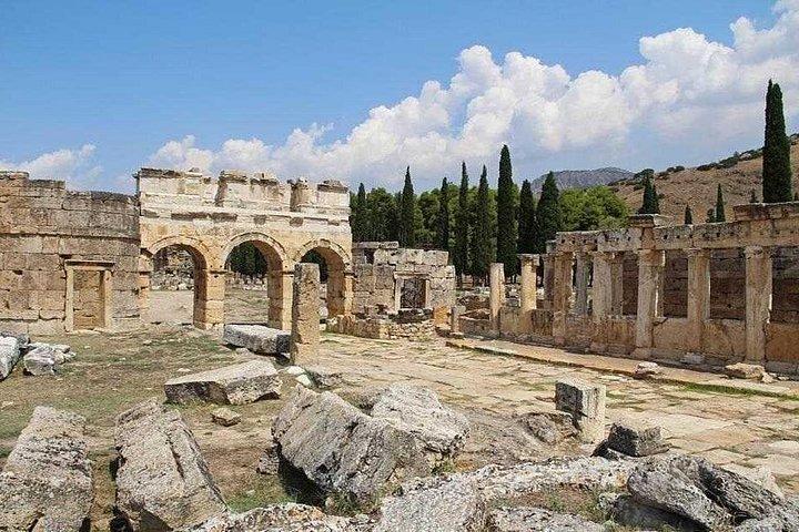 3 Days Tour to the Mesmerising Cappadocia & Pamukkale from Istanbul