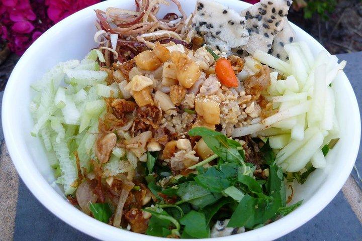 Hue Street Food Tour af Cyclo