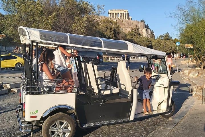 Tuk Tuk Athens Complete City Center Tour - 100% Electric (3 hour)