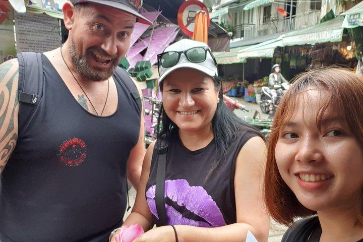 Tour di degustazione del cibo di strada locale di Saigon